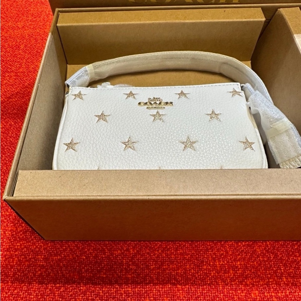 ❤️❤️❤️Authentic Coach mini Nolita 15 Bag ❤️❤️❤️ - Picture 1 of 9